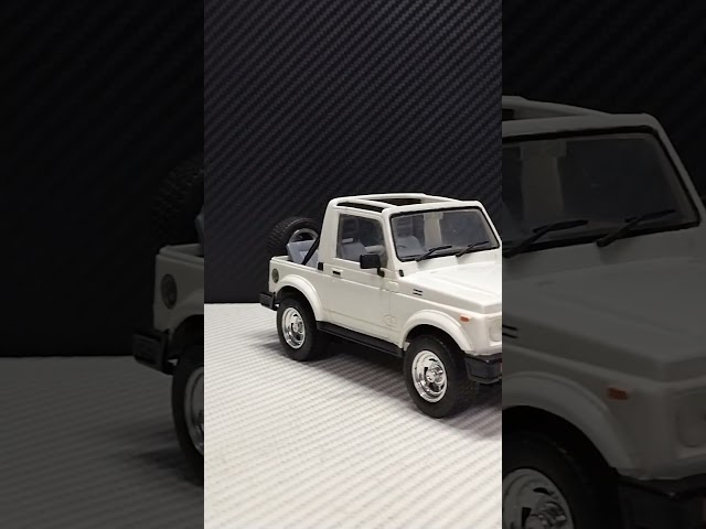 Suzuki Jimny 1:24 scale