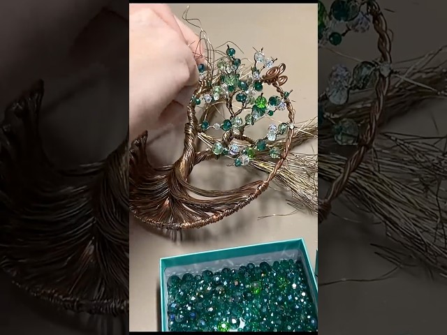 Diy 3D wire tree of life sun-catcher short video tutorial preview #diy #treeoflife #craft
