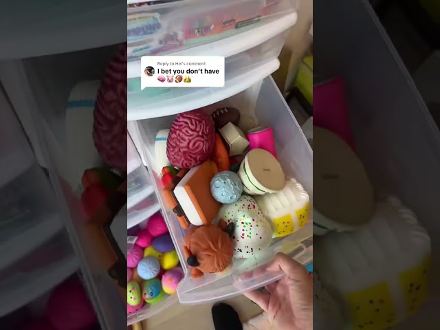 I DONT have those EMOJIS in SQUISHY💸🐇🧜🏽‍♀️🍓🥒🥕🍊🌈💫🌙