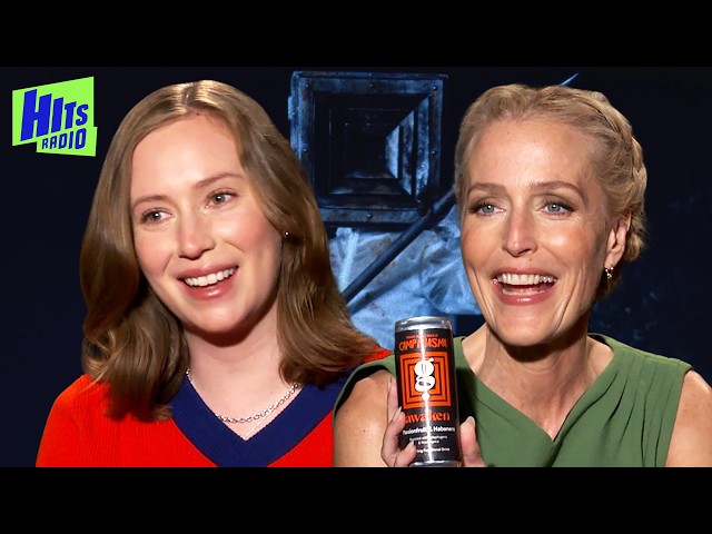 Gillian Anderson & Hannah Einbinder Share Their Queer Awakenings