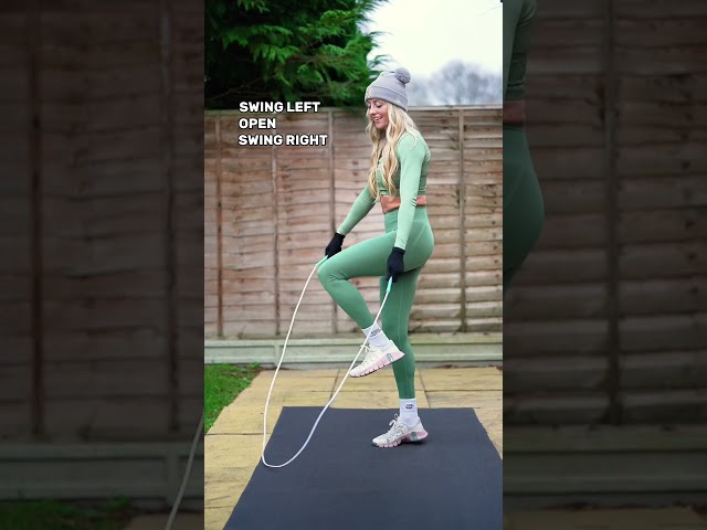 Try this combo 💃🏼#jumpropetutorial #footworktutorial #tutorial #jumprope #skipping