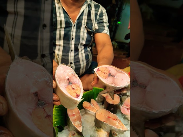 🔥😱 Outstanding Fish Cutting Knife Skills | Fastest Hilsa (ilish) Fish Cutting Skills 😱 #shorts