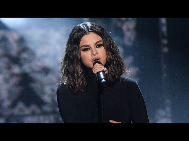 Selena Gomez Delivers Emotional Comeback Performance at AMAs 2019