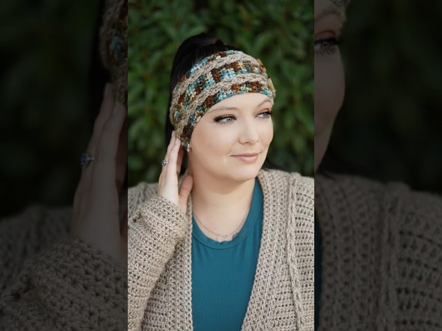 Crochet an #earwarmer with me! #crochet #pattern #freepattern #tutorial #howto #diy #fallcrochet