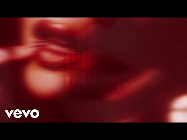 Mimi Webb - Stay Single (Official Lyric Video)