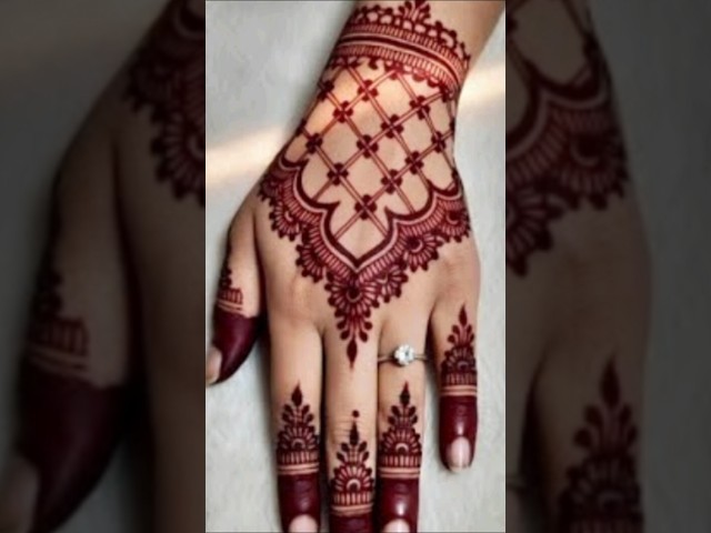 Beautiful Easy Back Hand Mehndi Design #mehndi #youtubeshorts #viralvideo #shorts #trending #new