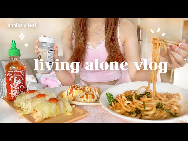 what i eat in a week 🍜 easy asian meal ideas & recipes, packing small business orders, living alone