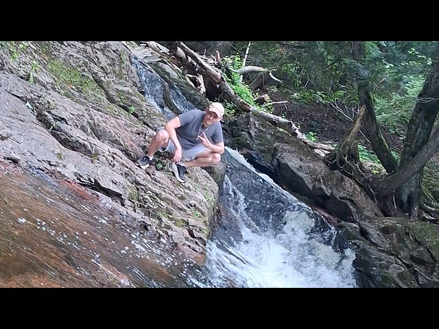 Ep 33 Thomas the Trailhound: Three sets of Boots