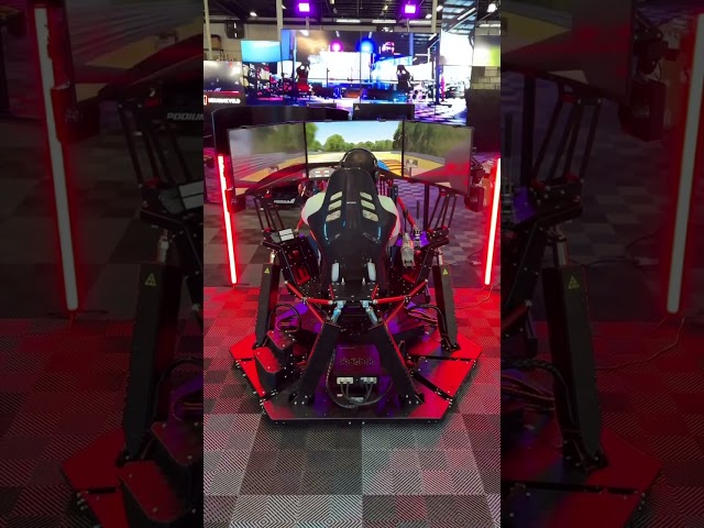 P1 “Spyder” Qubic QS-S25 6 DOF motion system.
