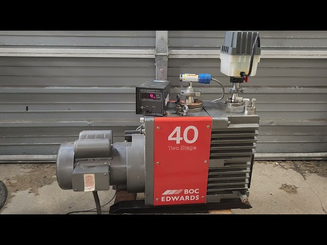 Edwards E2M40 2-Stage Rotary Vane Vacuum Pump KF40 1PH 120/240v Ultimate Pressure Test 7 mTorr