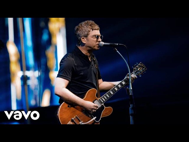 Oasis - Little by Little (LIVE 25)