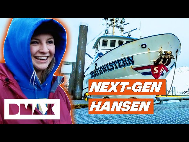 Next-Gen Captain Mandy Hansen Joins Sig On The Northwestern | Deadliest Catch