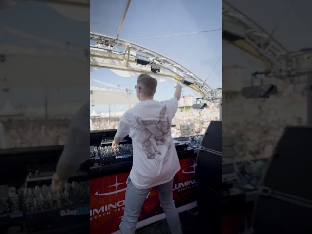 Proud to share new music with my good friend Craig Connelly 🔥 ‘Fiesta’ is available now 🎉  #trance