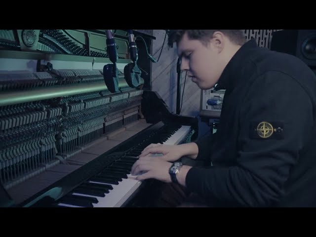 Livingston - Sandcastle (Behind The Song)