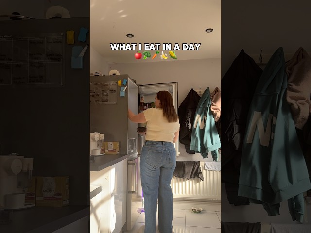What I Eat In A Day 🍎🌽🍌🥕
