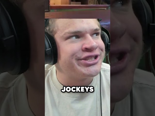 Jynxzi Reacts To Naughty R6 Clip😈