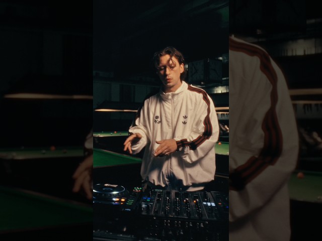 New mix just dropped. Big ups to the skwod at Mildmay Snooker club for letting us film for an hour🙏