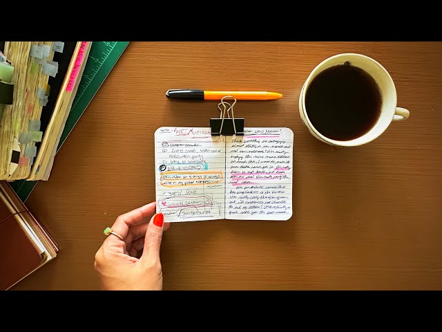 5 Things I Write In My Pocket Notebook Every Day