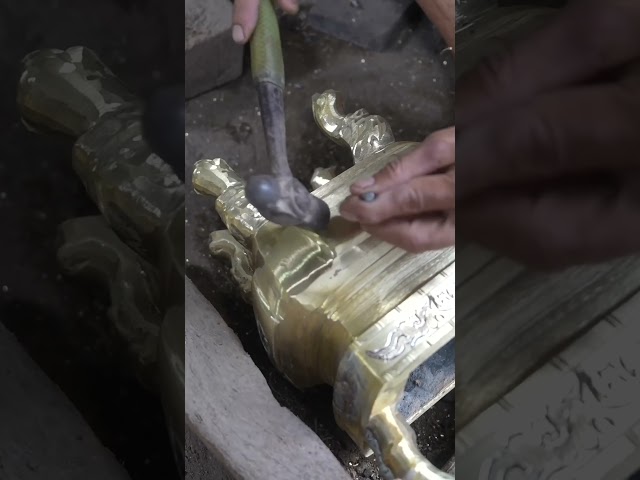 BEAUTIFUL ALTAR CENSERS handmade by VIETNAMESE craftsmen. Process of making Vietnam Alter Censers.