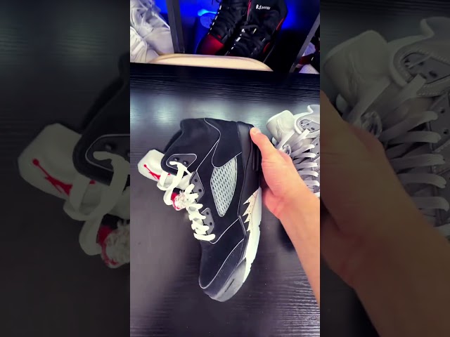 WOLF GREY 5 vs BLACK METALLIC 5 which is better #wolfgrey #blackmetallic #sneakers #shorts