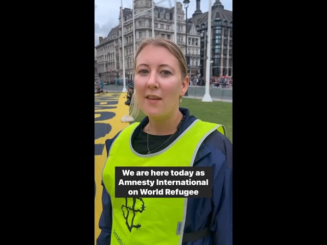 Met Police in London SHUT DOWN #WorldRefugeeDay banner