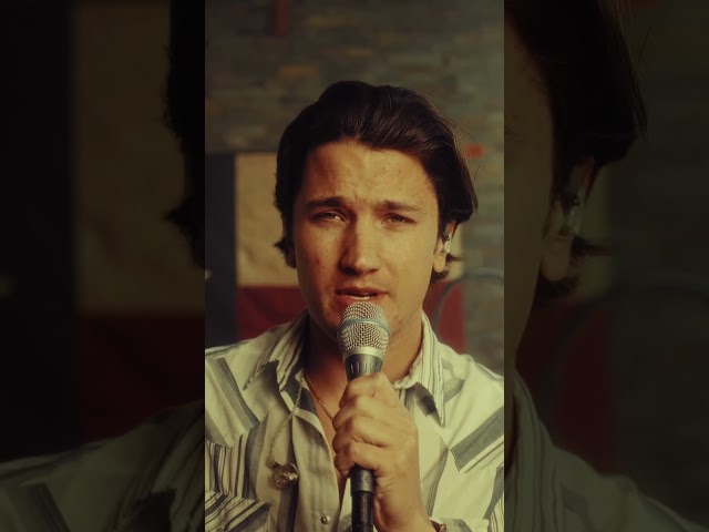 Hello Darlin’…#drakemilligan #countrymusic #cover