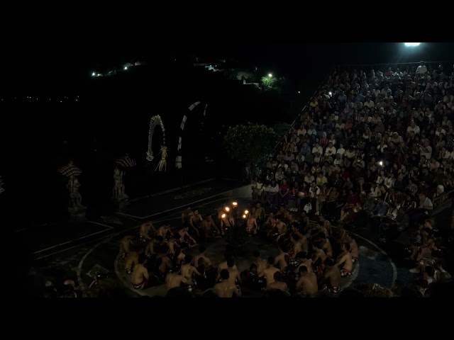 KECAK DANCE #indonesia #bali #kecakdance #culture @Laaravlogs