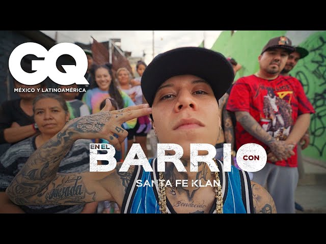 Santa Fe Klan takes us to the neighborhood where he found success | GQ Mexico and Latin America