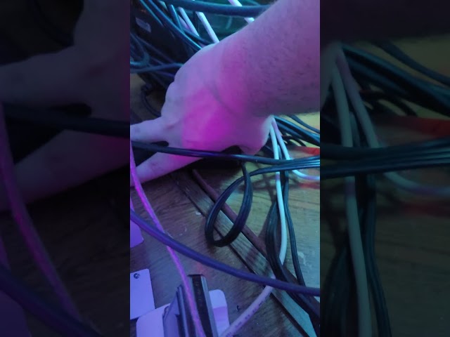 Zee's an idiot, and has too many cables and not enough management