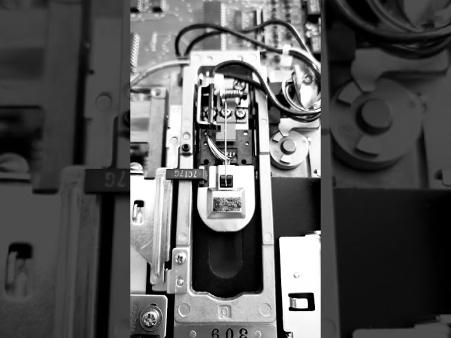 Commodore 1571 5 1/4” Floppy Disk Drive #ASMR