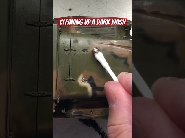 Cleaning up a wash #plasticmodel #diy #scalemodel #scalemodels #military #plasticmodels #miniature