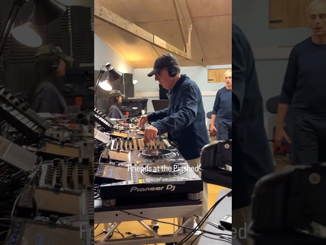 Rick Smith DJing / Underworld 2026 live Rehearsal Jam