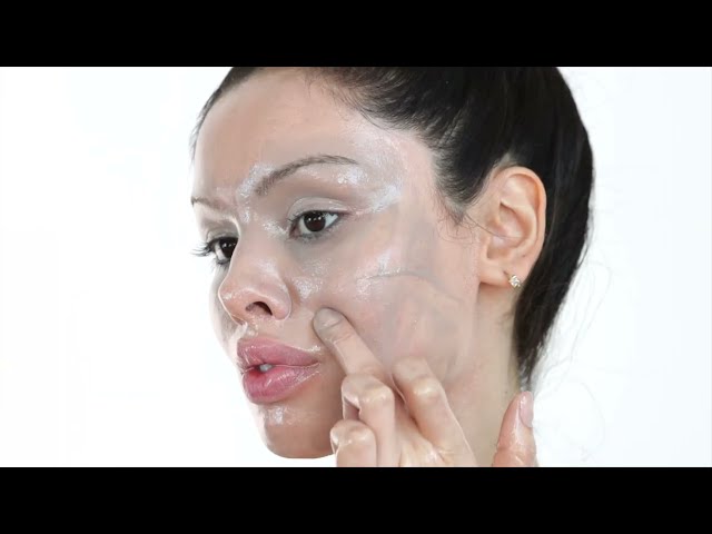 HOW TO REMOVE HEAVY MAKEUP