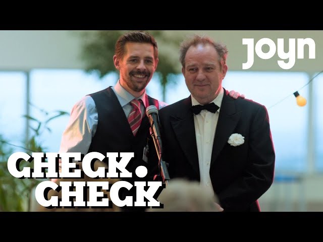 CHECK CHECK Review, Trailer & Interview with Klaas Heufer-Umlauf & Doris Golpashin | Joyn Series ...
