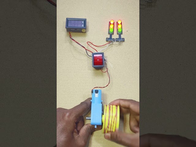 Powering 2 Traffic Lights & Voltmeter Using a Metal Gear Motor #dcmotor #tech #dynamo #shorts