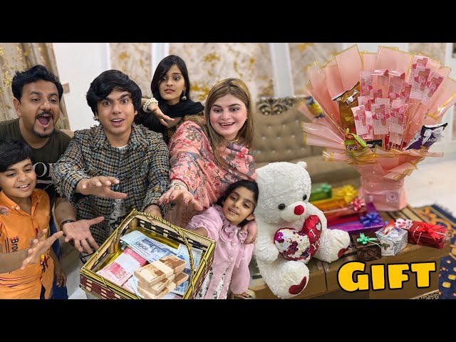 Eid Ky Din Bht Sara Gifts Agea 😱 Sab Ko Eidi Da Di