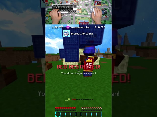 HIDING IN FIREBALL FIGHT #shorts #viral #gaming #minecraft #minemenclub #pvp #fireballfight