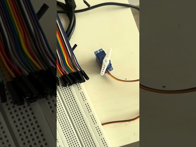 Esp32 Devkit v1 servo sg90 0,90,180 degree #esp32project