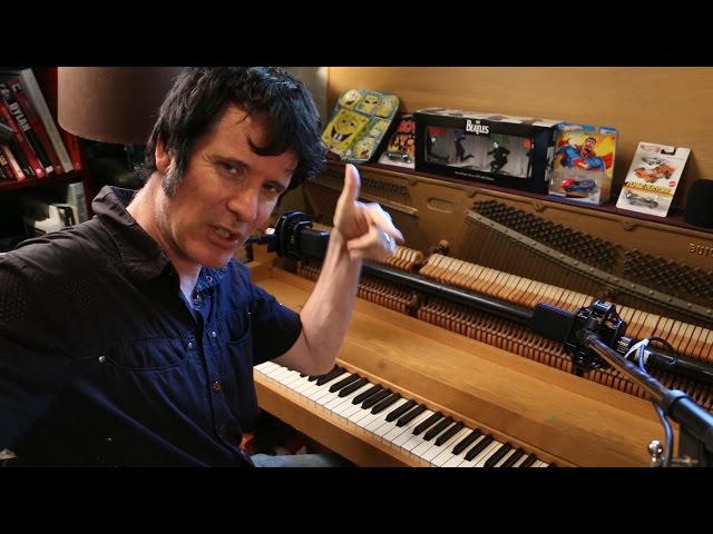 How to Record - Lesson 6: Microphone Placement Basics - Warren Huart: Produce Like A Pro