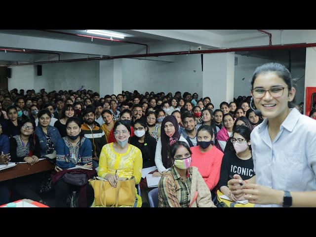 First Offline Class in Delhi by Himanshi Singh | Let's LEARN Vlog