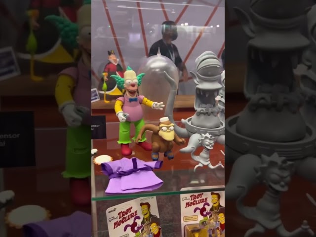 Simpsons items at D23 from Super 7. PART TWO.