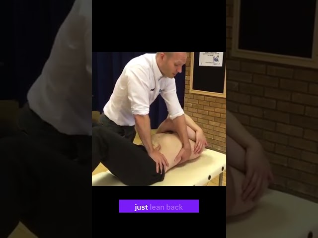 Working on stiff backs #manualtherapy #physiotherapist #osteopathy
