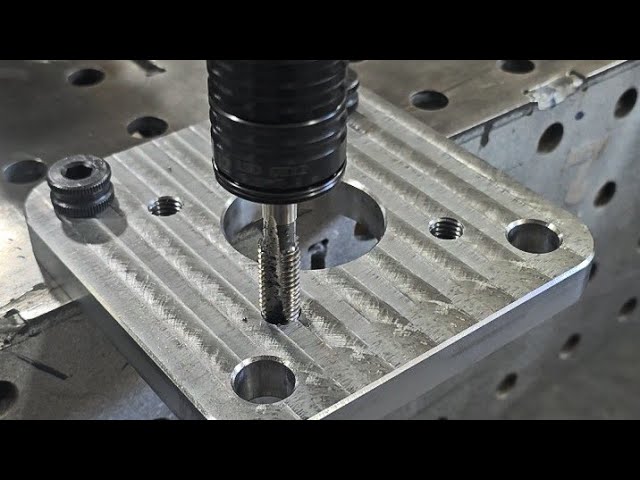 Electric tapping arm threading M12