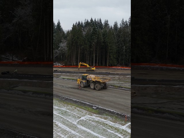 The go-to truck on the job: HM460-6