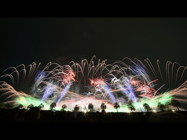 Part(8 of 12)  2019.11.03 大阪湾水上芸術花火「QUEEN SUPER FIREWORKS～夜空のラプソディ～」"Living On My Own"