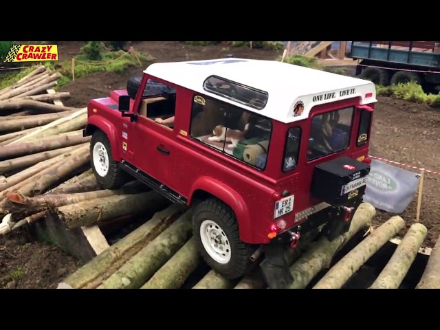 Defender D90 im Scale Model Event Parcours