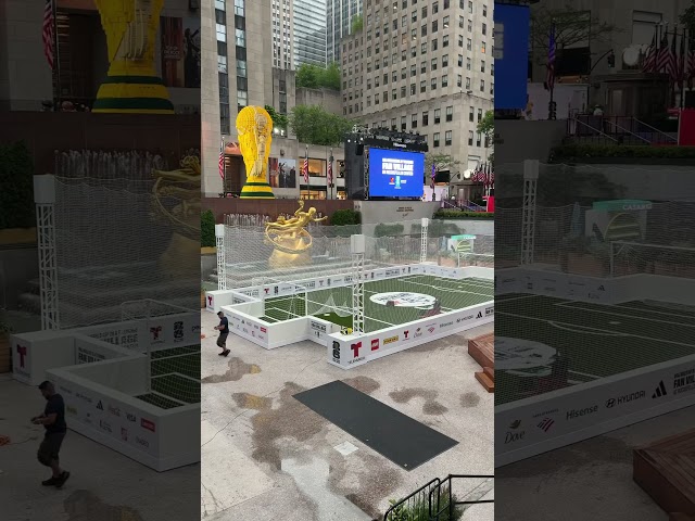 Fan Village Rockefeller Center New York