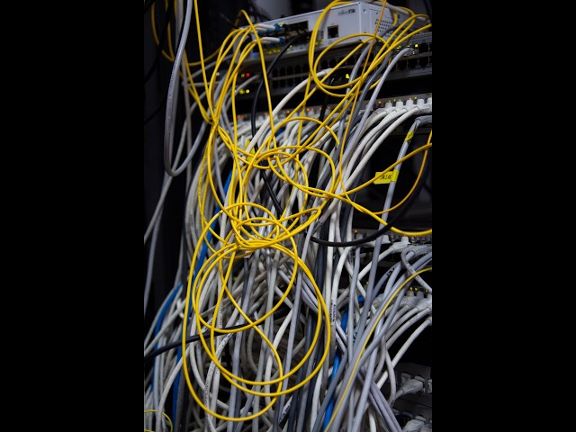 Rack Management & Structured Cabling in Dubai | Server Rack Installation UAE | Clean Network Setup