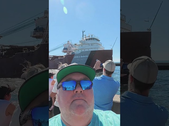 768 feet long ship full of limestone passes through canal so close it feels like you can touch it!