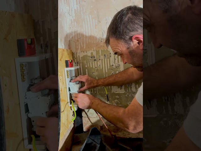 How To Install 100amp Sub Main Like A Pro #how #howto #electric #electrician #building #main #shorts
